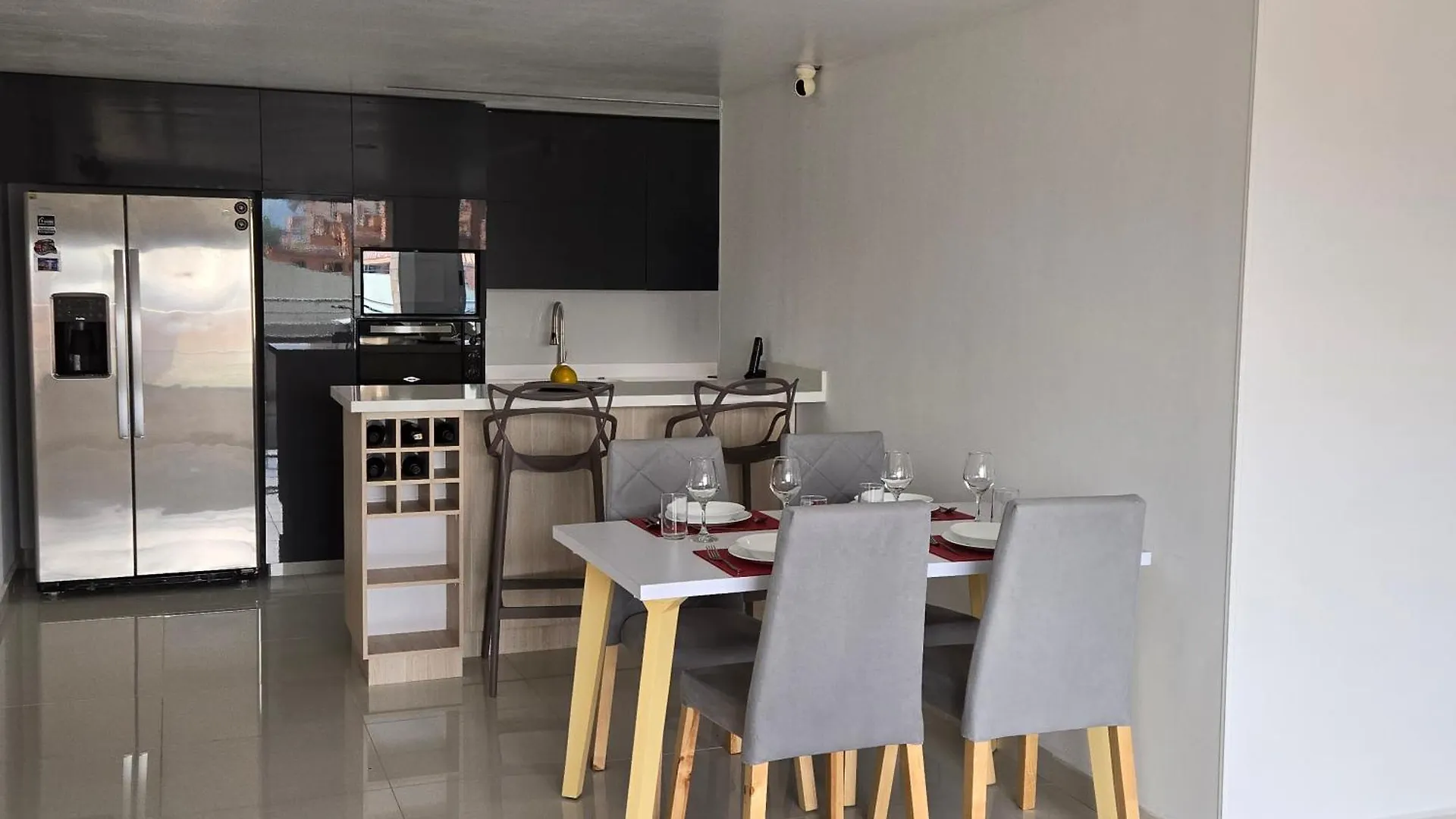 Luxory Apt Provenza 메딜린 0*,  콜롬비아